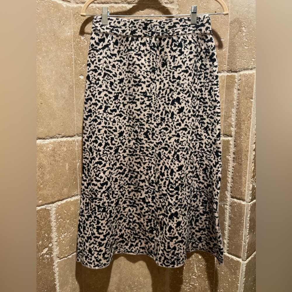 Premise Printed Midi Skirt Size S (NWT)